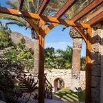 Serenitas Villa